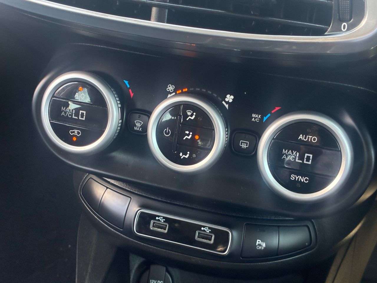 2021 FIAT 500X 2021 FIAT 500X