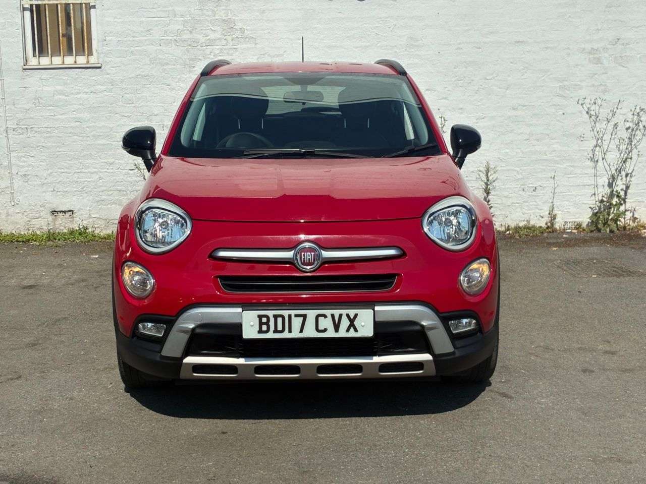A 2017 FIAT 500X 1.6 MultiJetII Cross SUV 5dr Diesel Manual Euro 6 (s/s) (120 ps) * AIR CON A 2017 FIAT 500X 1.6 MultiJetII Cross SUV 5dr Diesel Manual Euro 6 (s/s) (120 ps) * AIR CON