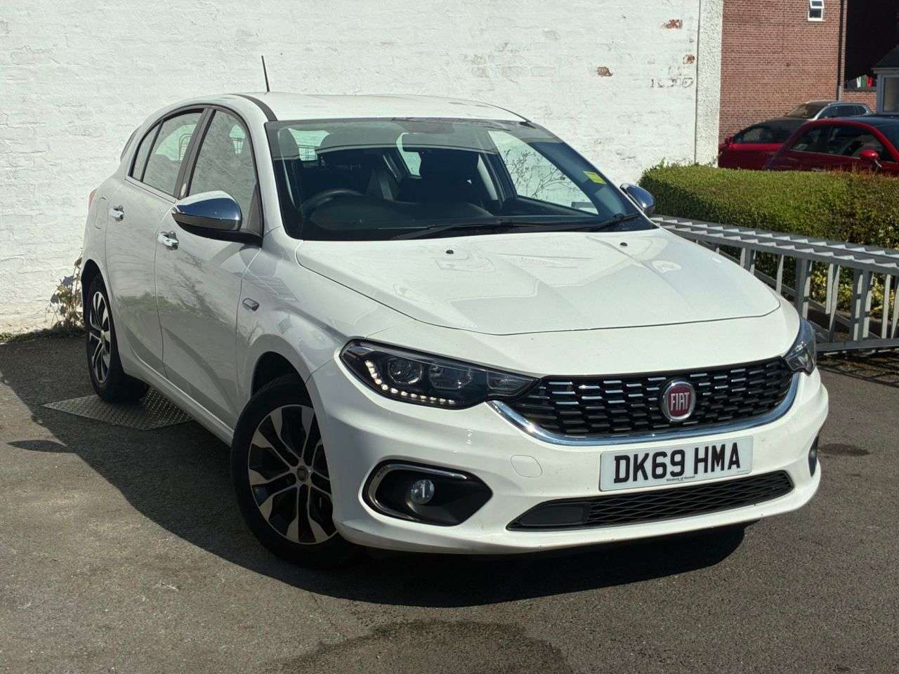 A 2019 FIAT TIPO 1.4 MPI Mirror Hatchback 5dr Petrol Manual Euro 6 (s/s) (95 ps) 2 KEYS,PARK A 2019 FIAT TIPO 1.4 MPI Mirror Hatchback 5dr Petrol Manual Euro 6 (s/s) (95 ps) 2 KEYS,PARK