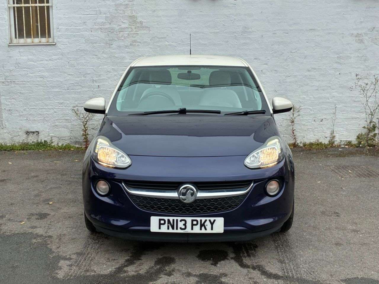 A 2013 VAUXHALL ADAM 1.2 16v JAM Hatchback 3dr Petrol Manual Euro 5 (70 ps) AIR CON, LOW RUNNING A 2013 VAUXHALL ADAM 1.2 16v JAM Hatchback 3dr Petrol Manual Euro 5 (70 ps) AIR CON, LOW RUNNING