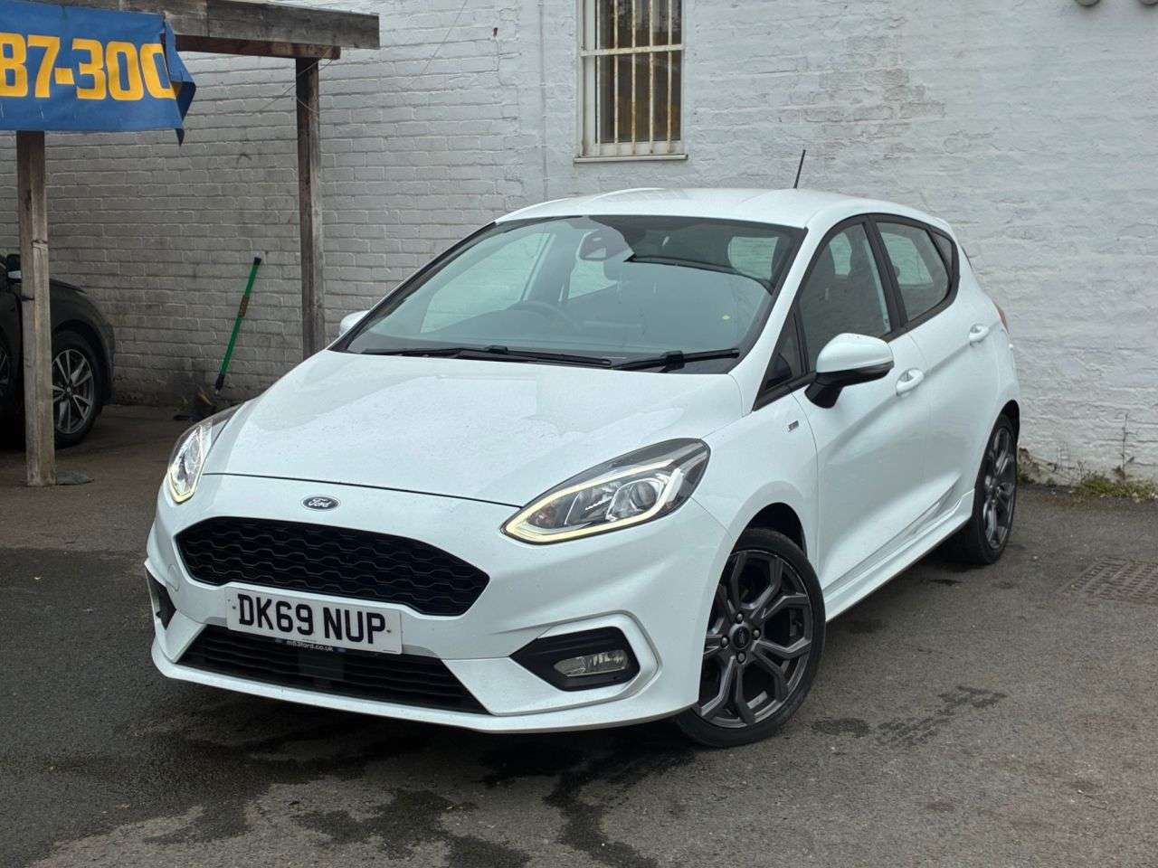 A 2019 FORD FIESTA 1.0T EcoBoost GPF ST-Line Hatchback 5dr Petrol Manual Euro 6 (s/s) (100 ps) A 2019 FORD FIESTA 1.0T EcoBoost GPF ST-Line Hatchback 5dr Petrol Manual Euro 6 (s/s) (100 ps)