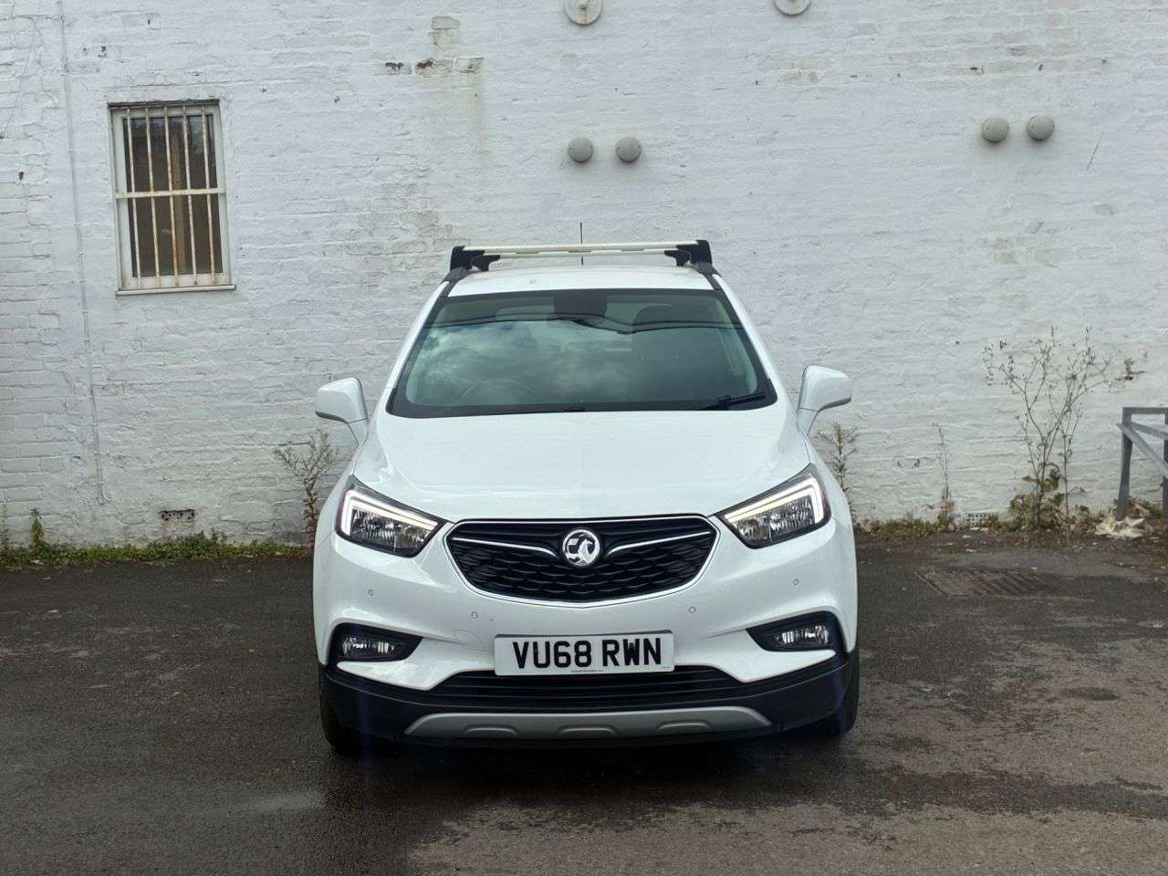 A 2018 VAUXHALL MOKKA X 1.4i Turbo Elite Nav SUV 5dr Petrol Auto Euro 6 (140 ps) MAIN DEALER SERVIC A 2018 VAUXHALL MOKKA X 1.4i Turbo Elite Nav SUV 5dr Petrol Auto Euro 6 (140 ps) MAIN DEALER SERVIC