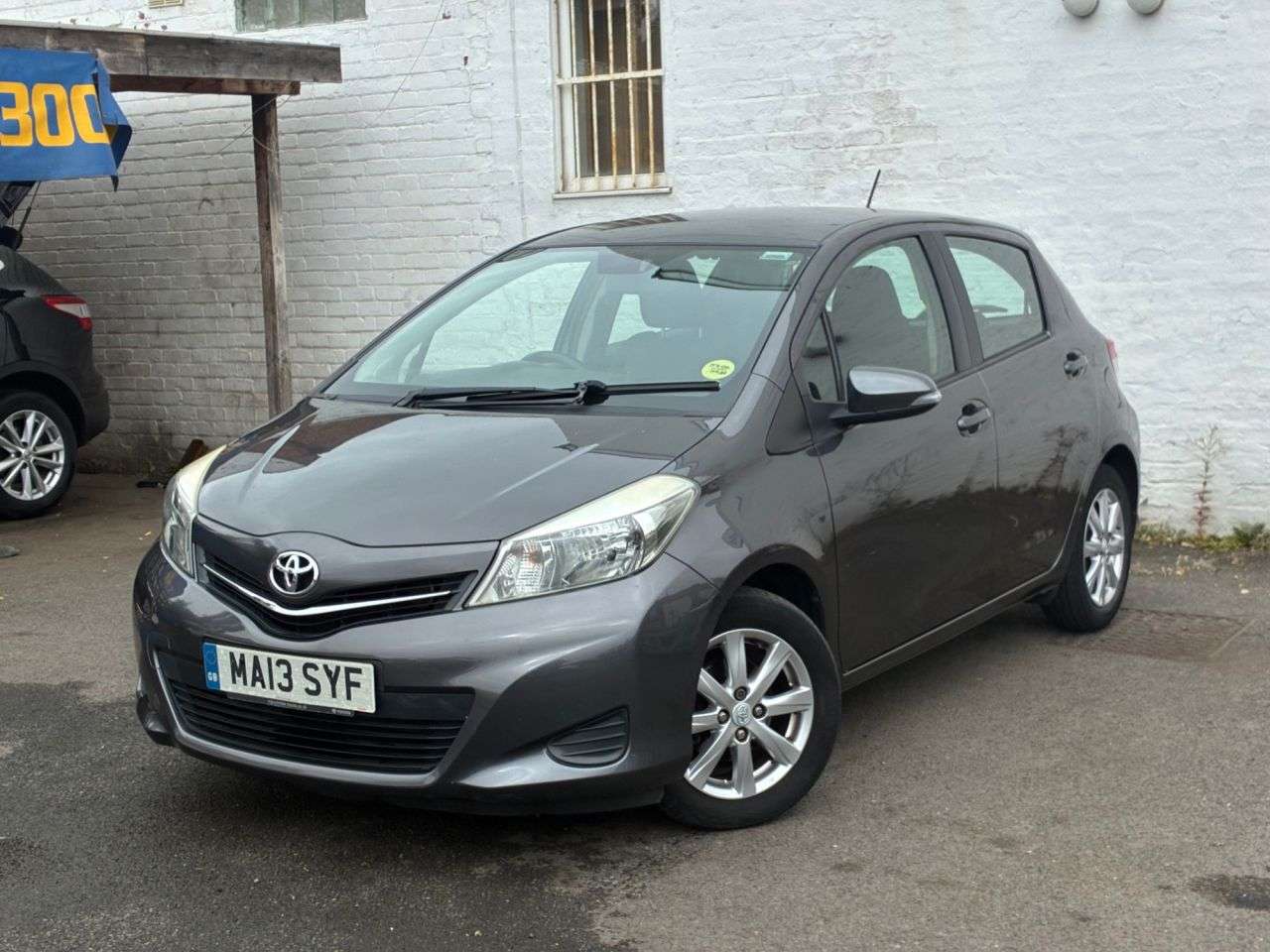 2013 TOYOTA YARIS 2013 TOYOTA YARIS