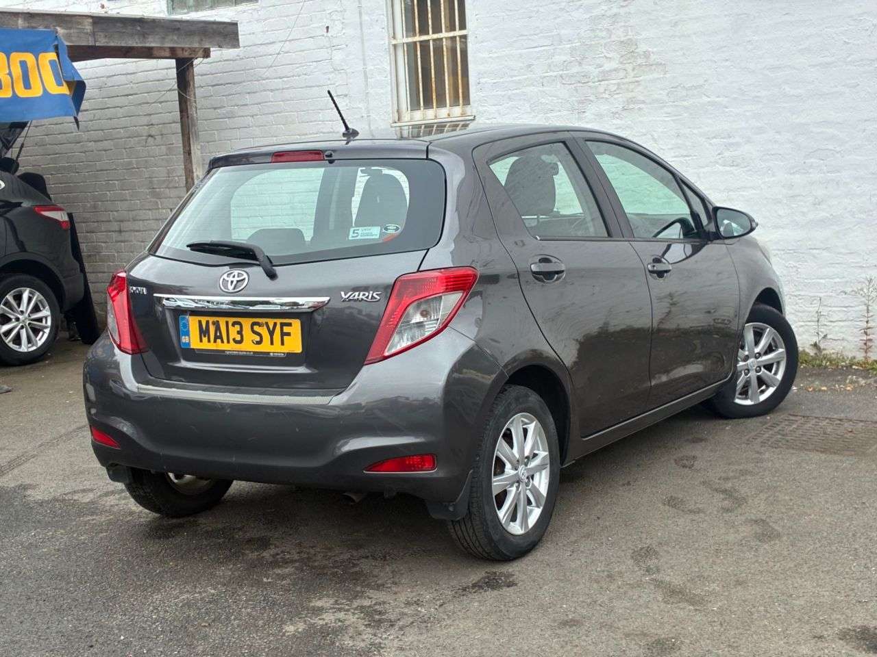 2013 TOYOTA YARIS 2013 TOYOTA YARIS