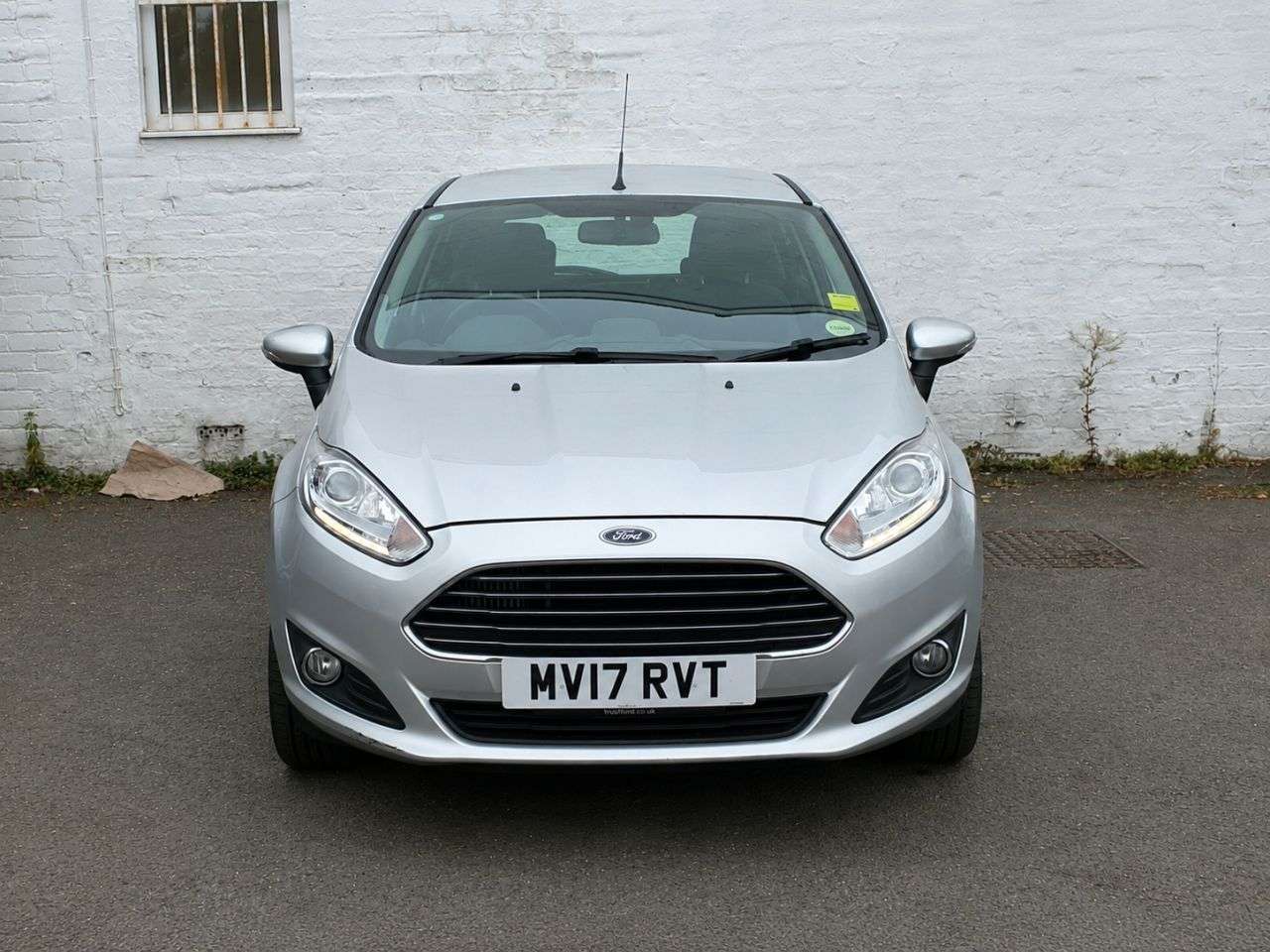 A 2017 FORD FIESTA 1.0T EcoBoost Zetec Hatchback 5dr Petrol Manual Euro 6 (s/s) (100 ps) COMPR A 2017 FORD FIESTA 1.0T EcoBoost Zetec Hatchback 5dr Petrol Manual Euro 6 (s/s) (100 ps) COMPR