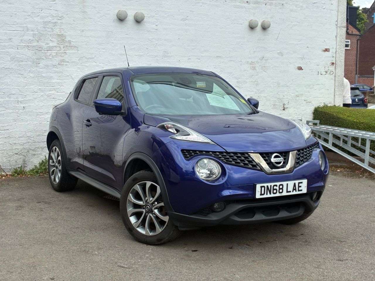 A 2018 NISSAN JUKE 1.6 Tekna SUV 5dr Petrol Manual Euro 6 (112 ps) FULL LEATHER,SAT NAV 360 CA A 2018 NISSAN JUKE 1.6 Tekna SUV 5dr Petrol Manual Euro 6 (112 ps) FULL LEATHER,SAT NAV 360 CA