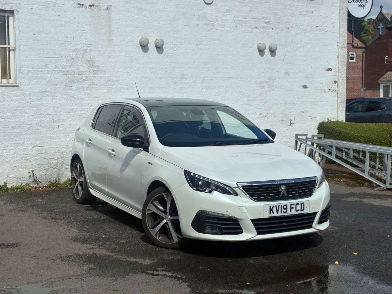 A 2019 PEUGEOT 308 1.5 BlueHDi GT Line Hatchback 5dr Diesel Manual Euro 6 (s/s) (130 ps) FULL A 2019 PEUGEOT 308 1.5 BlueHDi GT Line Hatchback 5dr Diesel Manual Euro 6 (s/s) (130 ps) FULL