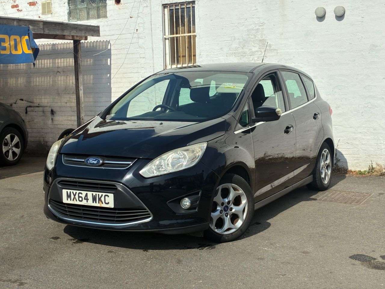 A 2014 FORD C-MAX 1.6 TDCi Zetec MPV 5dr Diesel Manual Euro 5 (115 ps) * 12 MONTHS AA BREAKDO A 2014 FORD C-MAX 1.6 TDCi Zetec MPV 5dr Diesel Manual Euro 5 (115 ps) * 12 MONTHS AA BREAKDO