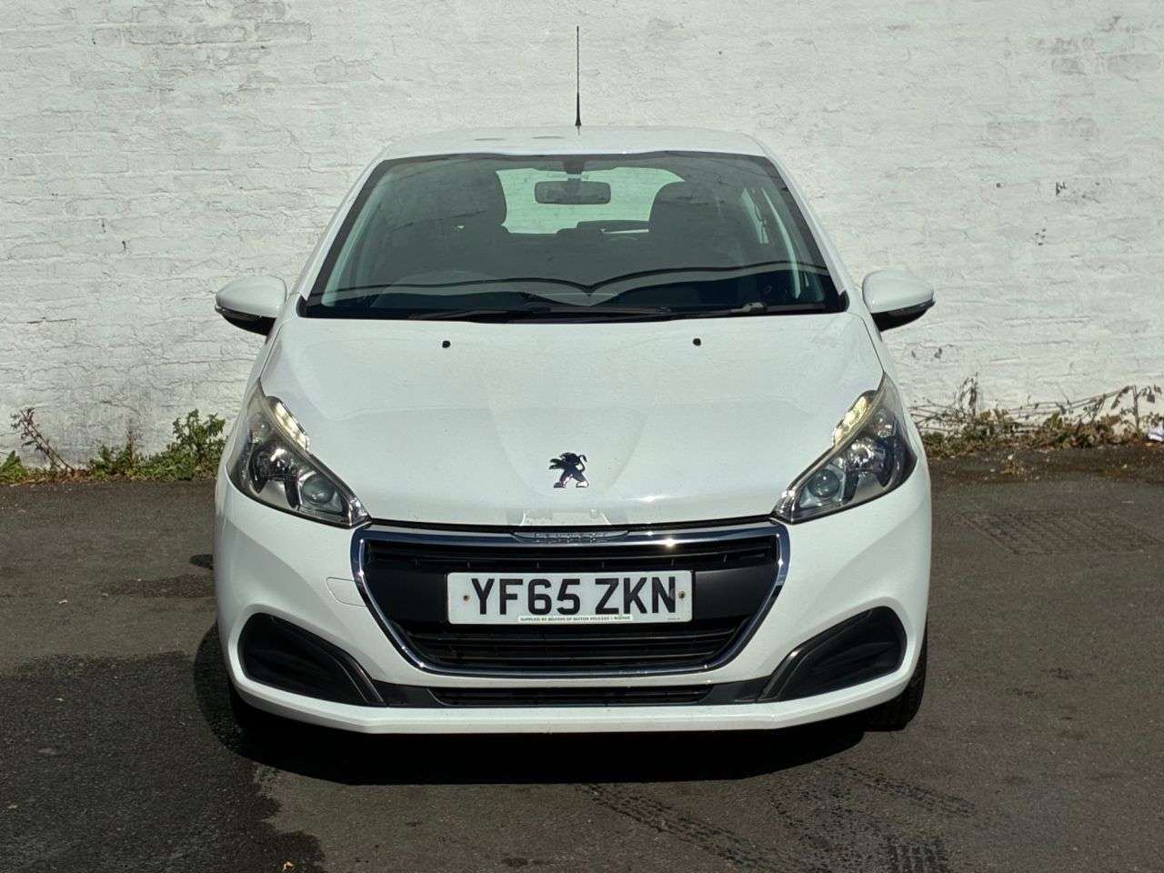 A 2015 PEUGEOT 208 1.2 PureTech Active Hatchback 5dr Petrol Manual Euro 6 (82 ps) SERVICE HIST A 2015 PEUGEOT 208 1.2 PureTech Active Hatchback 5dr Petrol Manual Euro 6 (82 ps) SERVICE HIST