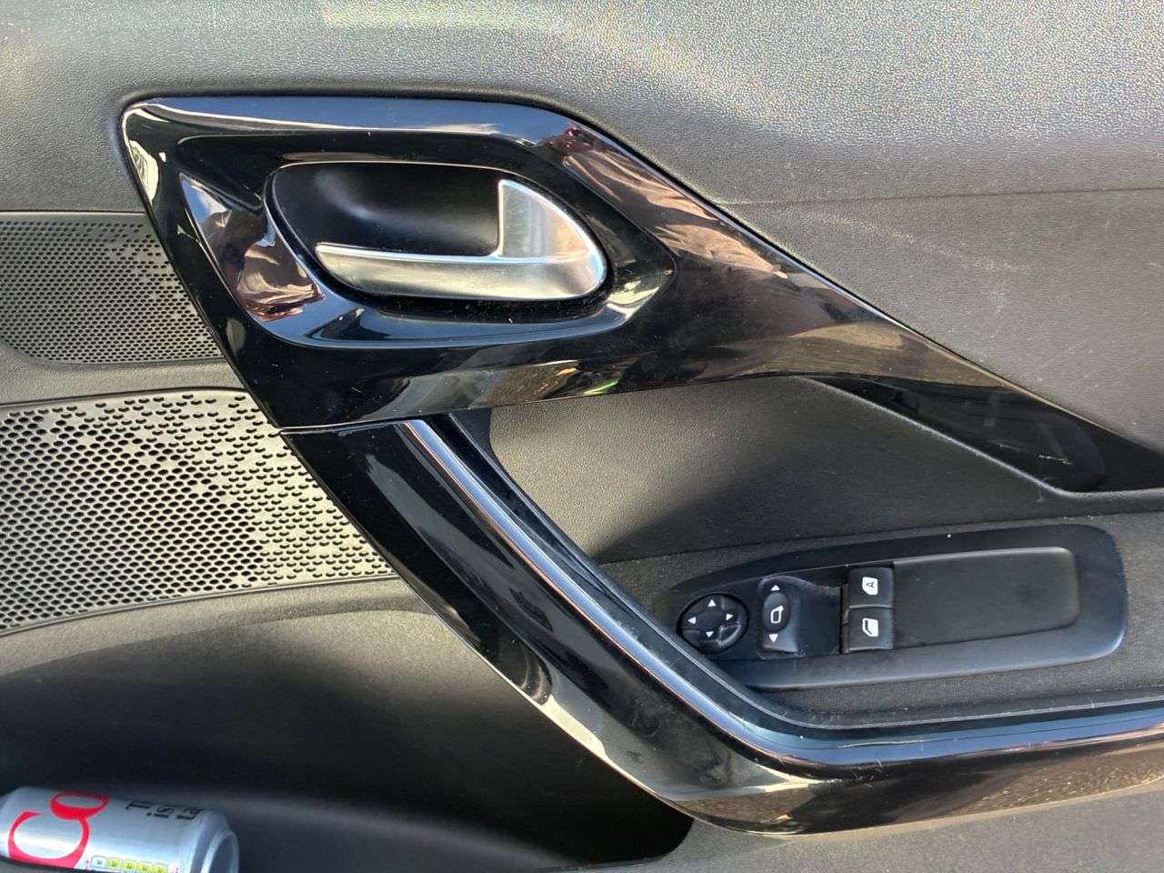 2015 PEUGEOT 208 2015 PEUGEOT 208