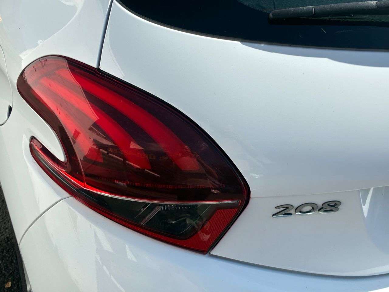 2015 PEUGEOT 208 2015 PEUGEOT 208