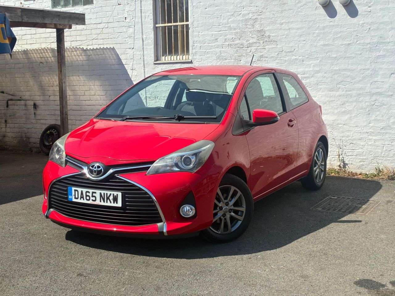 2015 TOYOTA YARIS 2015 TOYOTA YARIS