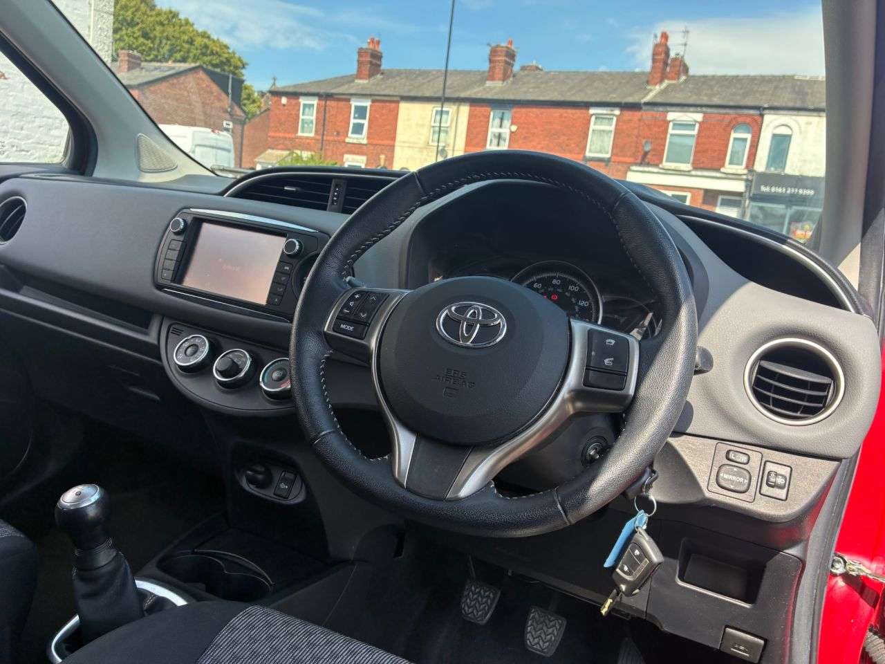 2015 TOYOTA YARIS 2015 TOYOTA YARIS