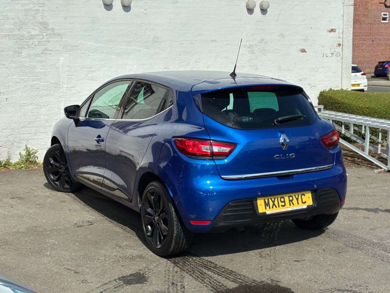 2019 RENAULT CLIO 2019 RENAULT CLIO