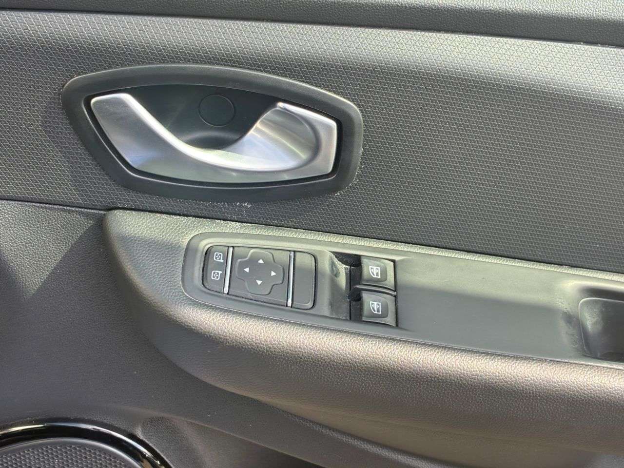 2019 RENAULT CLIO 2019 RENAULT CLIO