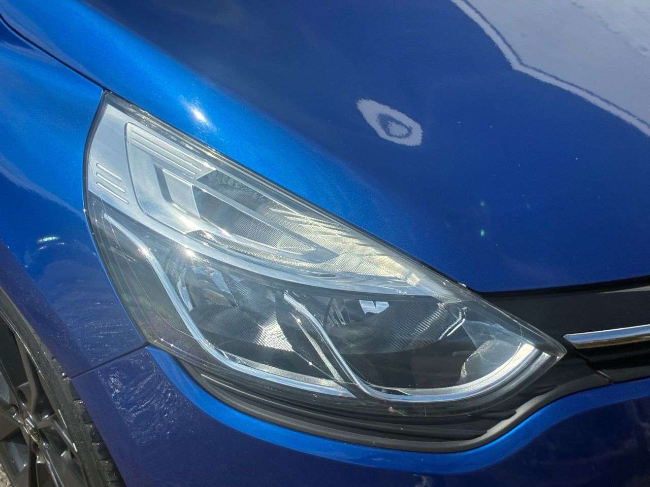 2019 RENAULT CLIO 2019 RENAULT CLIO