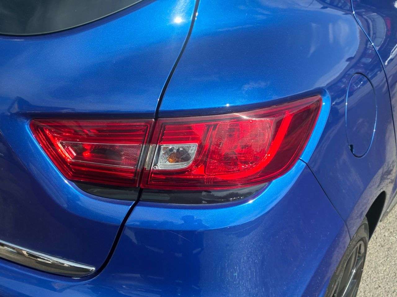 2019 RENAULT CLIO 2019 RENAULT CLIO