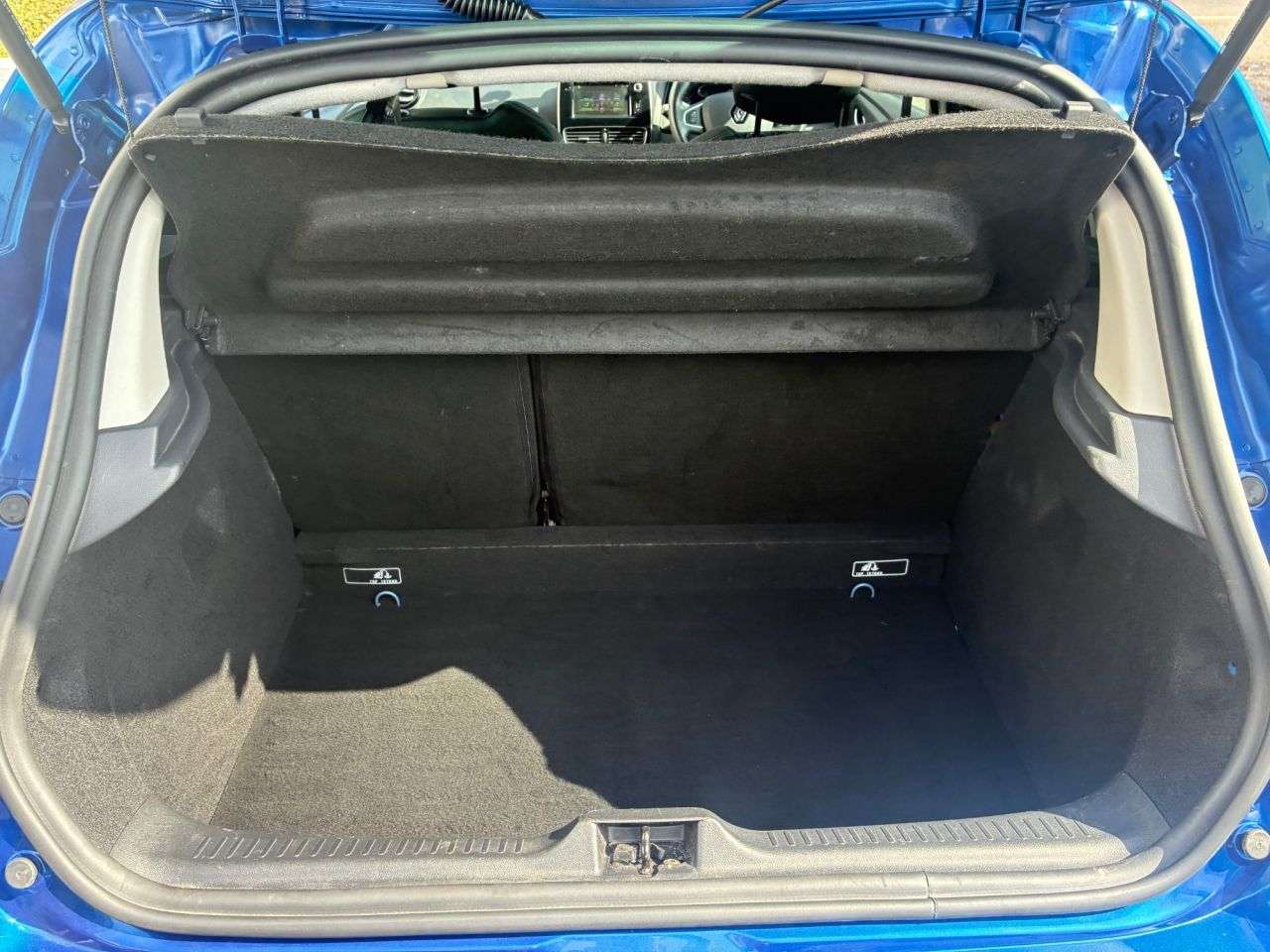 2019 RENAULT CLIO 2019 RENAULT CLIO