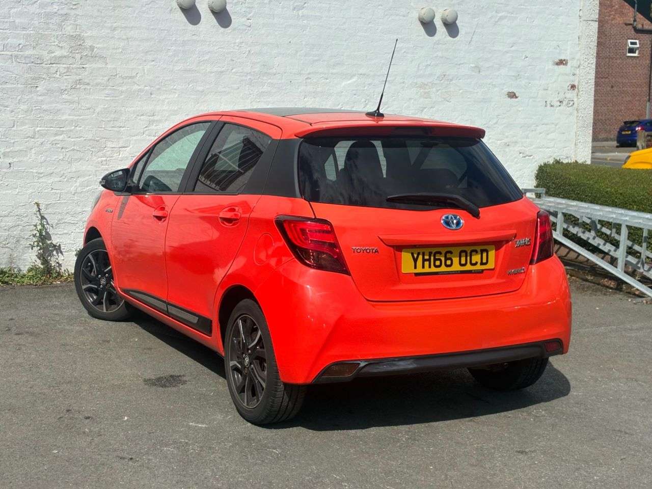 2016 TOYOTA YARIS 2016 TOYOTA YARIS