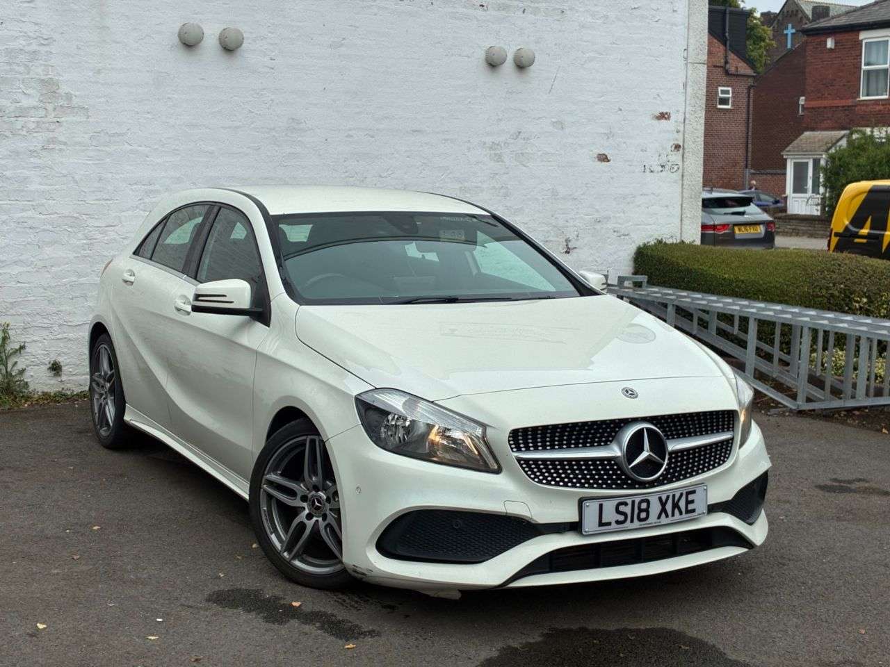 A 2018 MERCEDES-BENZ A CLASS 1.6 A160 AMG Line Hatchback 5dr Petrol Manual Euro 6 (s/s) (102 ps) 2 KEYS, A 2018 MERCEDES-BENZ A CLASS 1.6 A160 AMG Line Hatchback 5dr Petrol Manual Euro 6 (s/s) (102 ps) 2 KEYS,