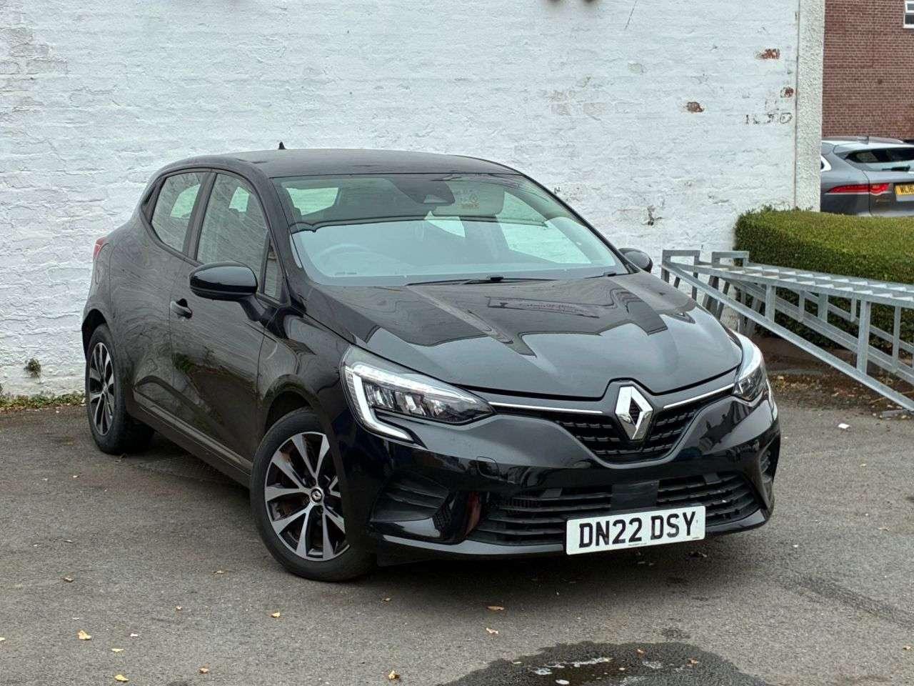 A 2022 RENAULT CLIO 1.0 TCe Iconic Edition Hatchback 5dr Petrol Manual Euro 6 (s/s) (90 ps) * C A 2022 RENAULT CLIO 1.0 TCe Iconic Edition Hatchback 5dr Petrol Manual Euro 6 (s/s) (90 ps) * C