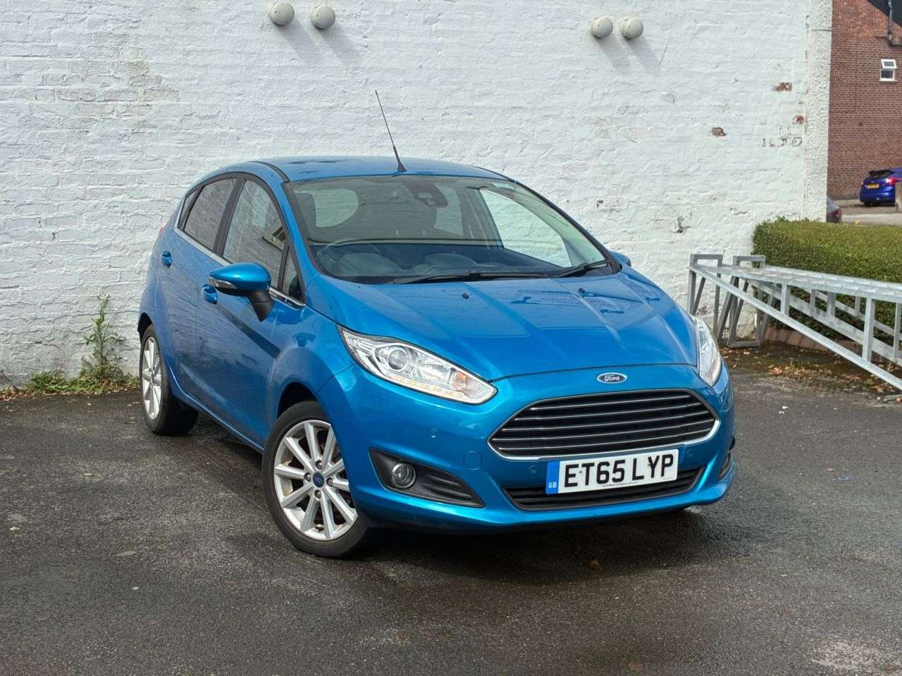 A 2016 FORD FIESTA 1.0 Titanium Hatchback 5dr Petrol Manual Euro 6 (s/s) (80 ps) FULL SERVICE A 2016 FORD FIESTA 1.0 Titanium Hatchback 5dr Petrol Manual Euro 6 (s/s) (80 ps) FULL SERVICE