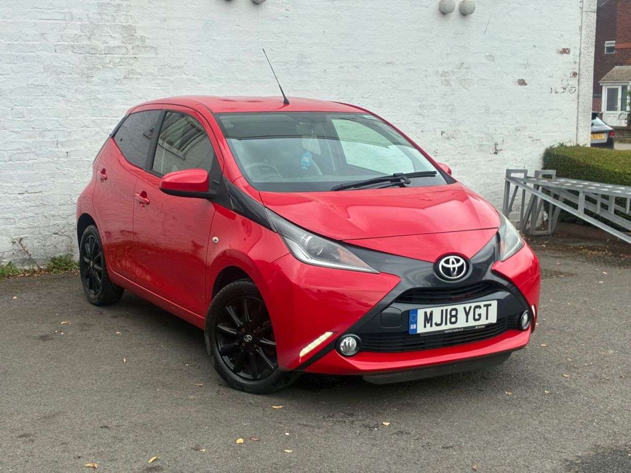 A 2018 TOYOTA AYGO 1.0 VVT-i x-style Hatchback 5dr Petrol Manual Euro 6 (68 ps) MOT UNTIL JUNE A 2018 TOYOTA AYGO 1.0 VVT-i x-style Hatchback 5dr Petrol Manual Euro 6 (68 ps) MOT UNTIL JUNE