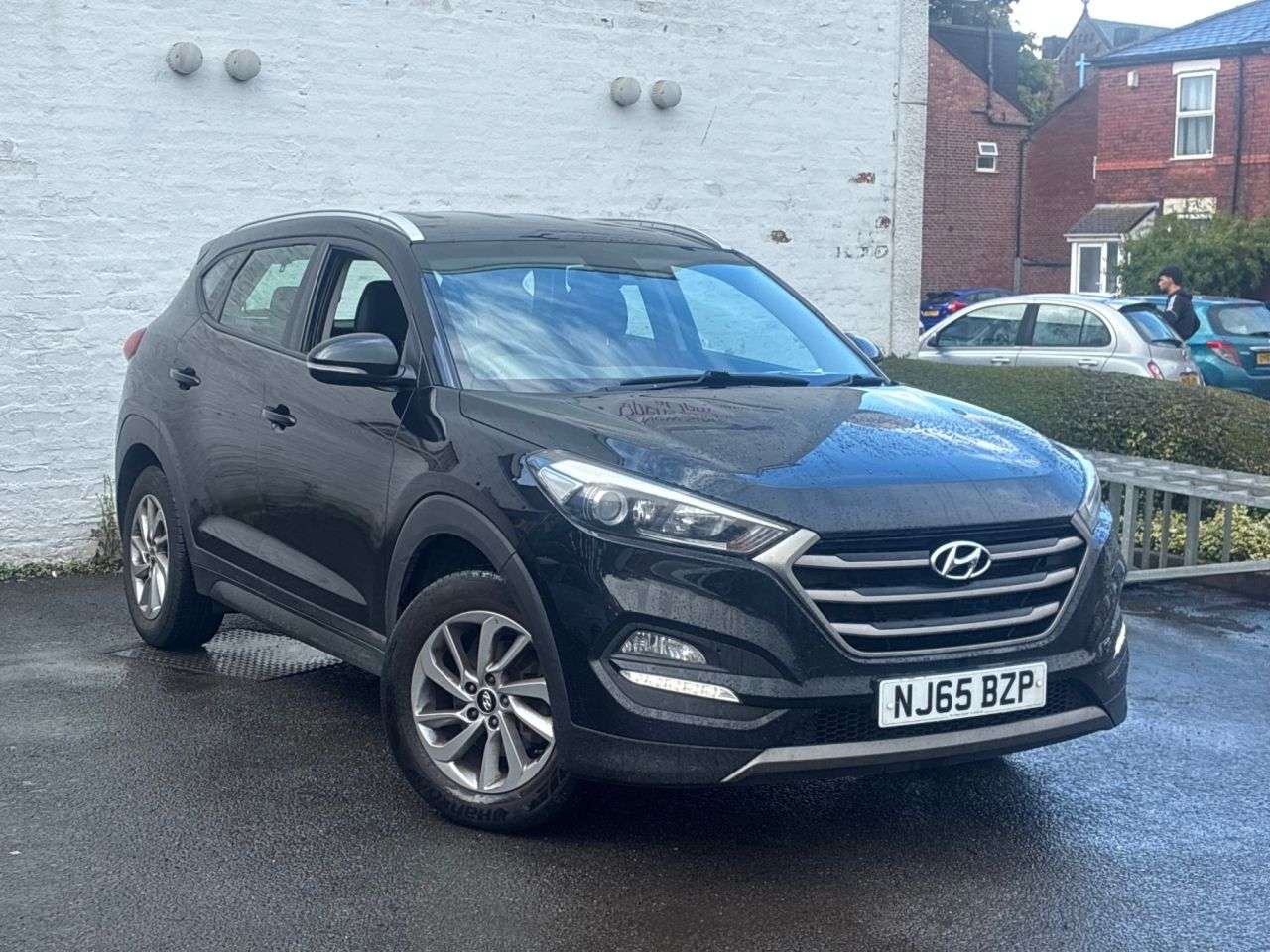 A 2015 HYUNDAI TUCSON 1.7 CRDi Blue Drive SE SUV 5dr Diesel Manual Euro 6 (s/s) (116 ps) MOT UNTI A 2015 HYUNDAI TUCSON 1.7 CRDi Blue Drive SE SUV 5dr Diesel Manual Euro 6 (s/s) (116 ps) MOT UNTI