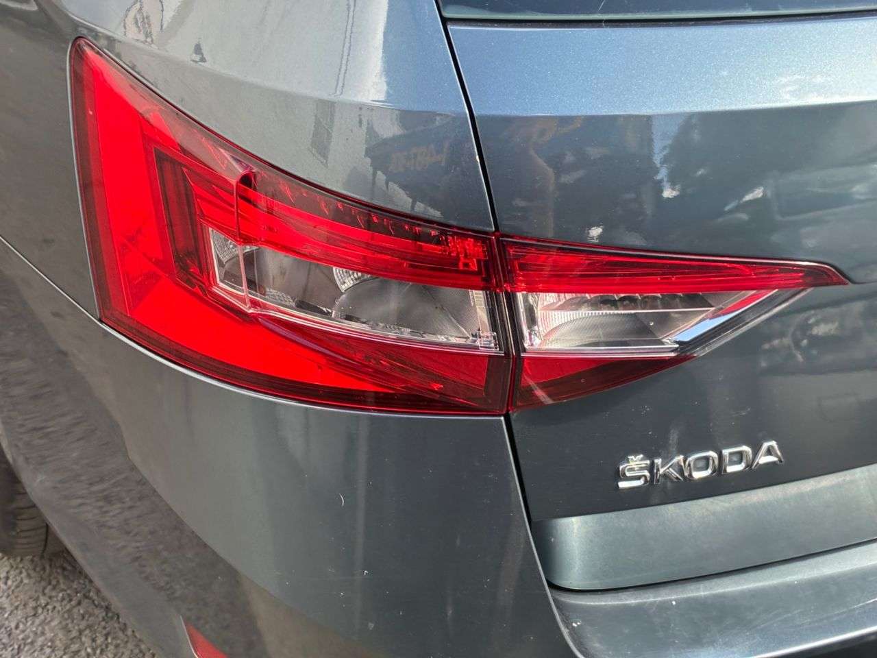 2017 SKODA SUPERB 2017 SKODA SUPERB
