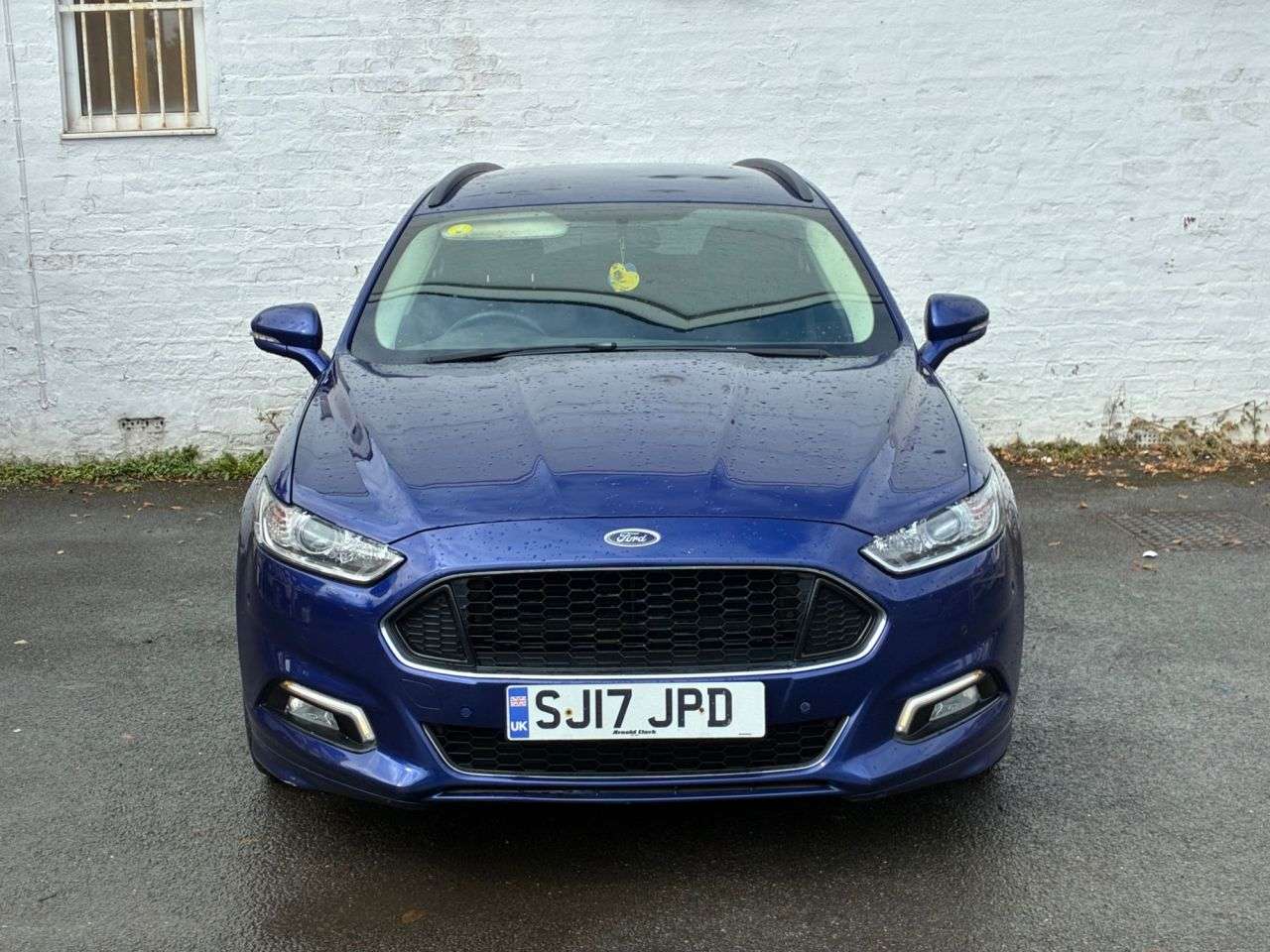 A 2017 FORD MONDEO 2.0 TDCi ST-Line Estate 5dr Diesel Powershift Euro 6 (s/s) (180 ps) COMPREH A 2017 FORD MONDEO 2.0 TDCi ST-Line Estate 5dr Diesel Powershift Euro 6 (s/s) (180 ps) COMPREH