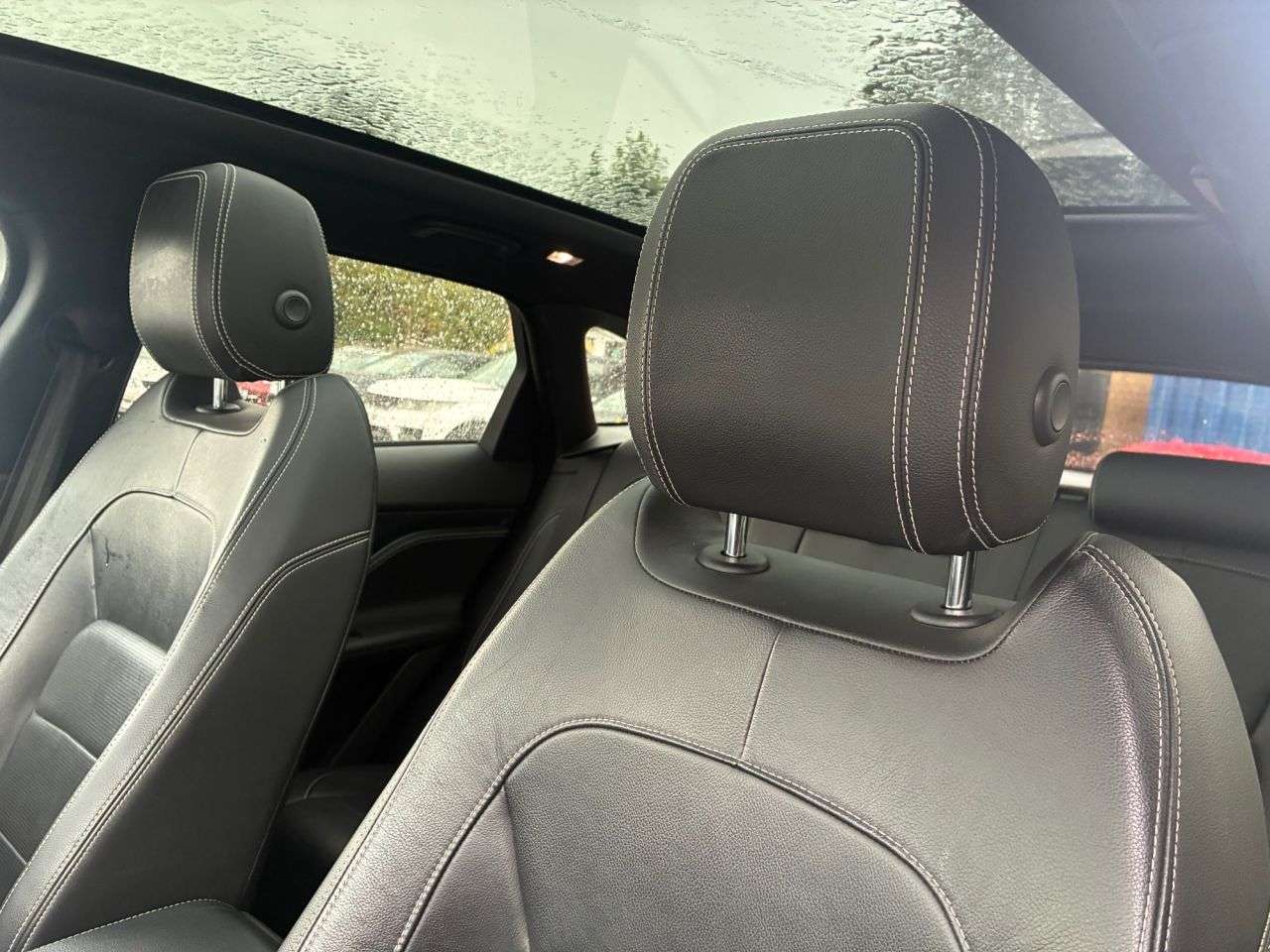 2018 JAGUAR F-PACE 2018 JAGUAR F-PACE
