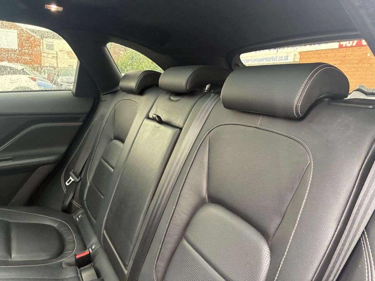 2018 JAGUAR F-PACE 2018 JAGUAR F-PACE