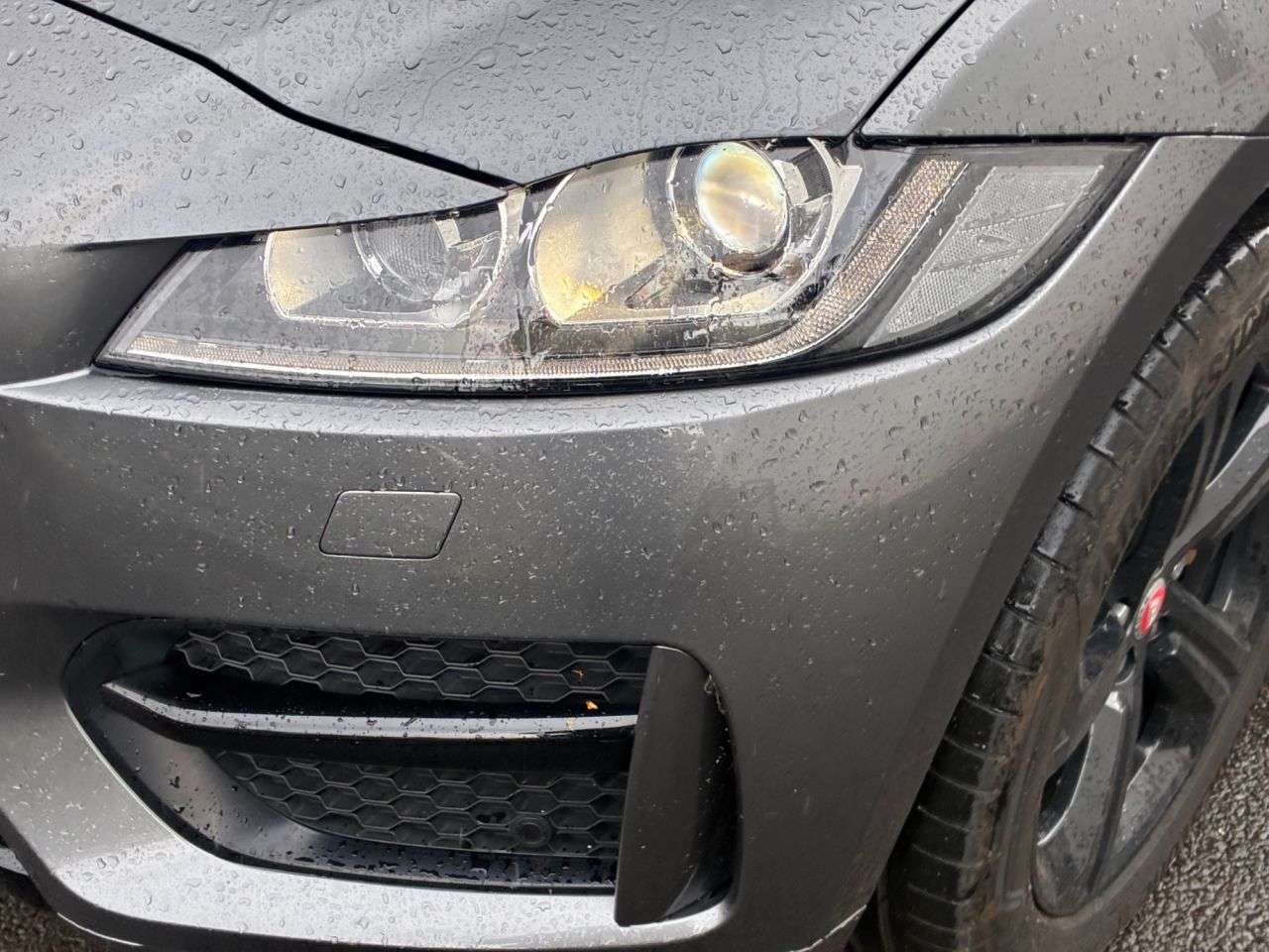 2018 JAGUAR F-PACE 2018 JAGUAR F-PACE