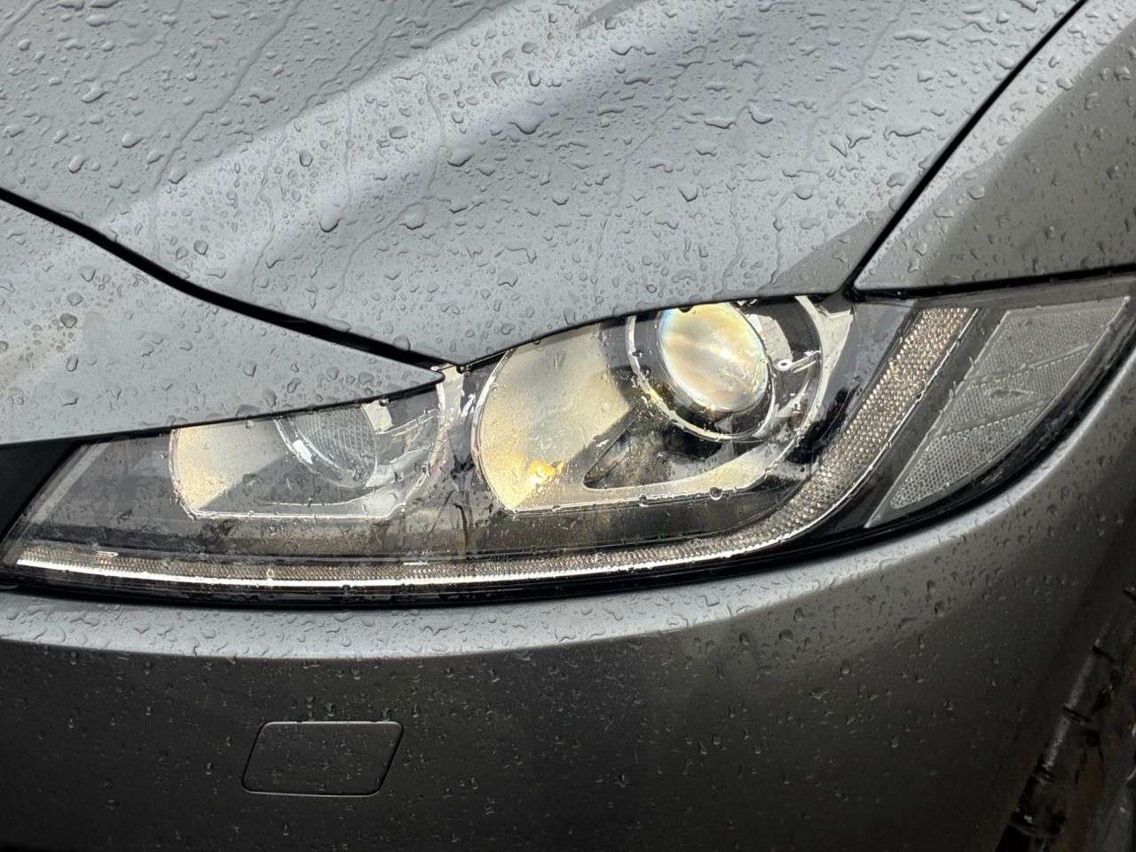 2018 JAGUAR F-PACE 2018 JAGUAR F-PACE