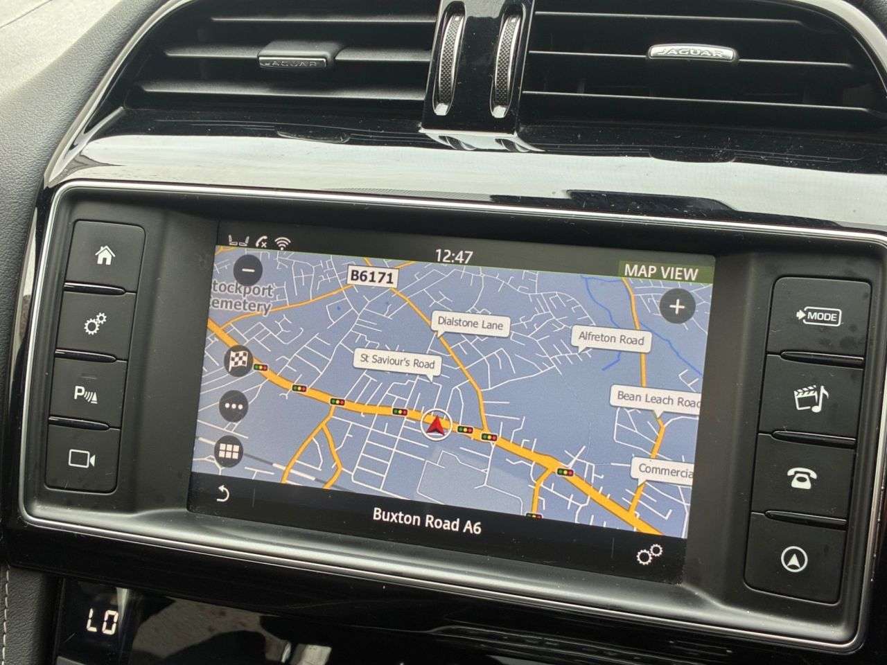 2018 JAGUAR F-PACE 2018 JAGUAR F-PACE