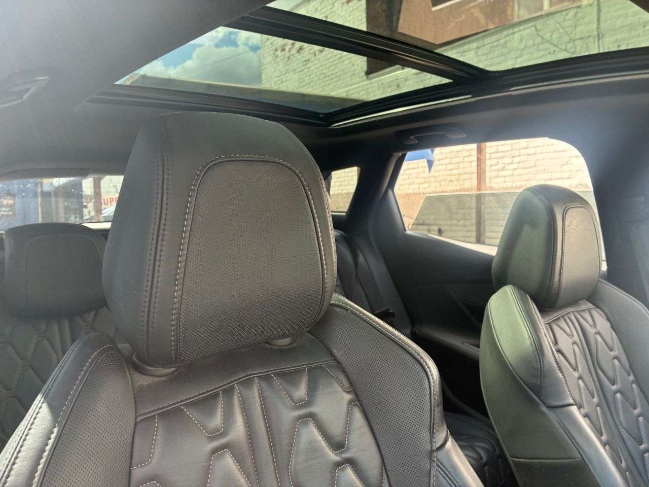 2019 PEUGEOT 3008 2019 PEUGEOT 3008