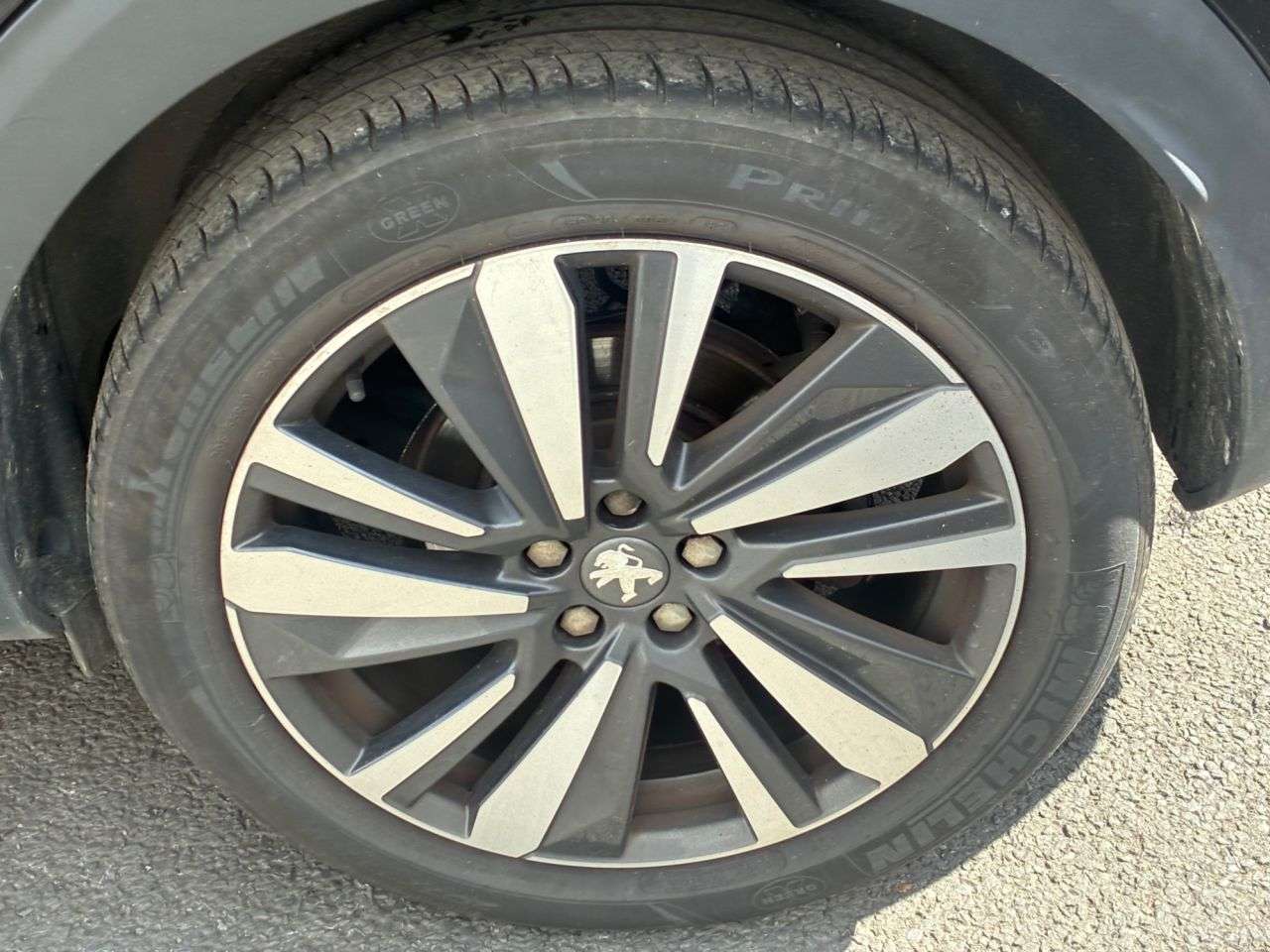 2019 PEUGEOT 3008 2019 PEUGEOT 3008
