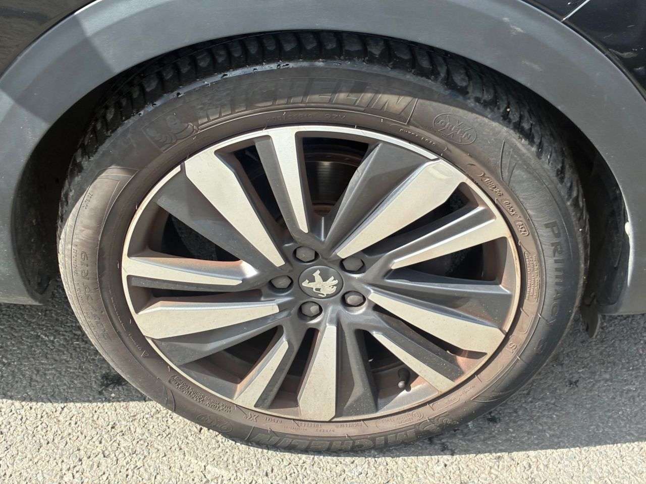 2019 PEUGEOT 3008 2019 PEUGEOT 3008