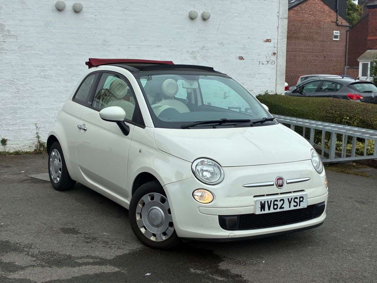 A 2012 FIAT 500C 1.2 Pop Convertible 2dr Petrol Auto Euro 5 (69 bhp) NEW GEARBOX AND CLUTCH A 2012 FIAT 500C 1.2 Pop Convertible 2dr Petrol Auto Euro 5 (69 bhp) NEW GEARBOX AND CLUTCH