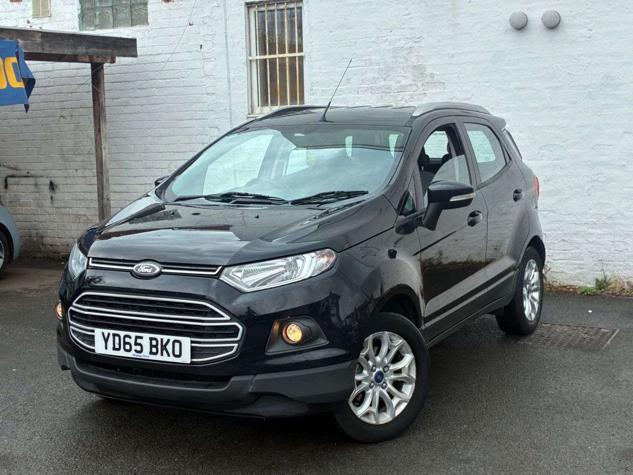 A 2015 FORD ECOSPORT 1.0T EcoBoost Zetec SUV 5dr Petrol Manual 2WD Euro 6 (s/s) (125 ps) 2 KEYS. A 2015 FORD ECOSPORT 1.0T EcoBoost Zetec SUV 5dr Petrol Manual 2WD Euro 6 (s/s) (125 ps) 2 KEYS.