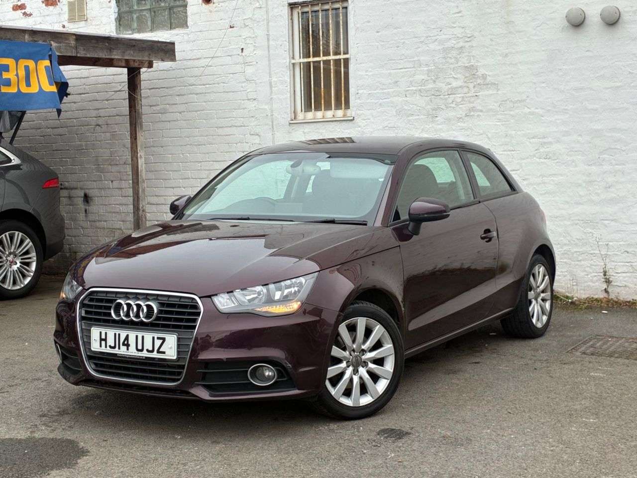 A 2014 AUDI A1 1.4 TFSI CoD Sport Hatchback 3dr Petrol Manual Euro 5 (s/s) (140 ps) * FULL A 2014 AUDI A1 1.4 TFSI CoD Sport Hatchback 3dr Petrol Manual Euro 5 (s/s) (140 ps) * FULL