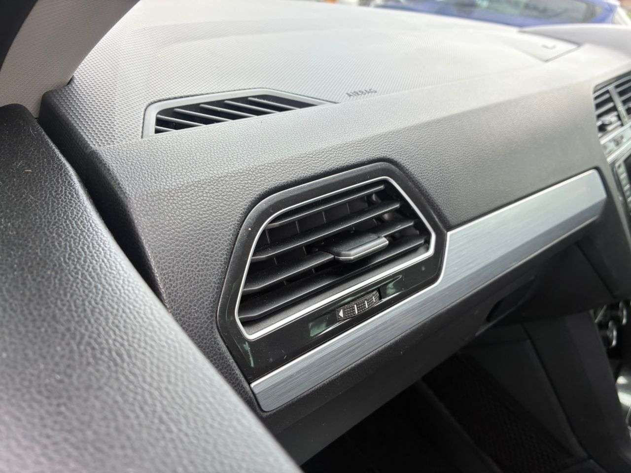 2016 VOLKSWAGEN TIGUAN 2016 VOLKSWAGEN TIGUAN