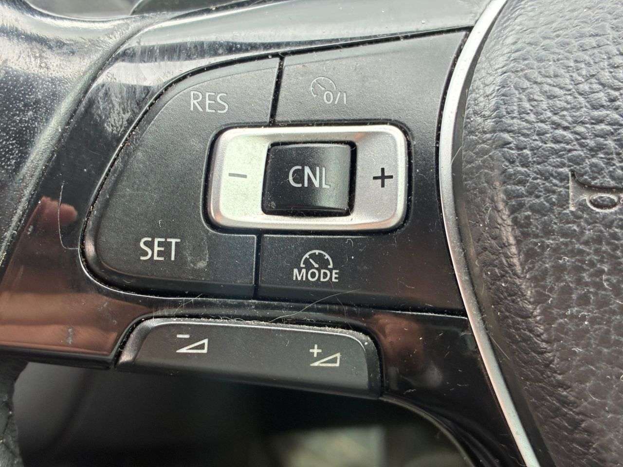 2016 VOLKSWAGEN TIGUAN 2016 VOLKSWAGEN TIGUAN