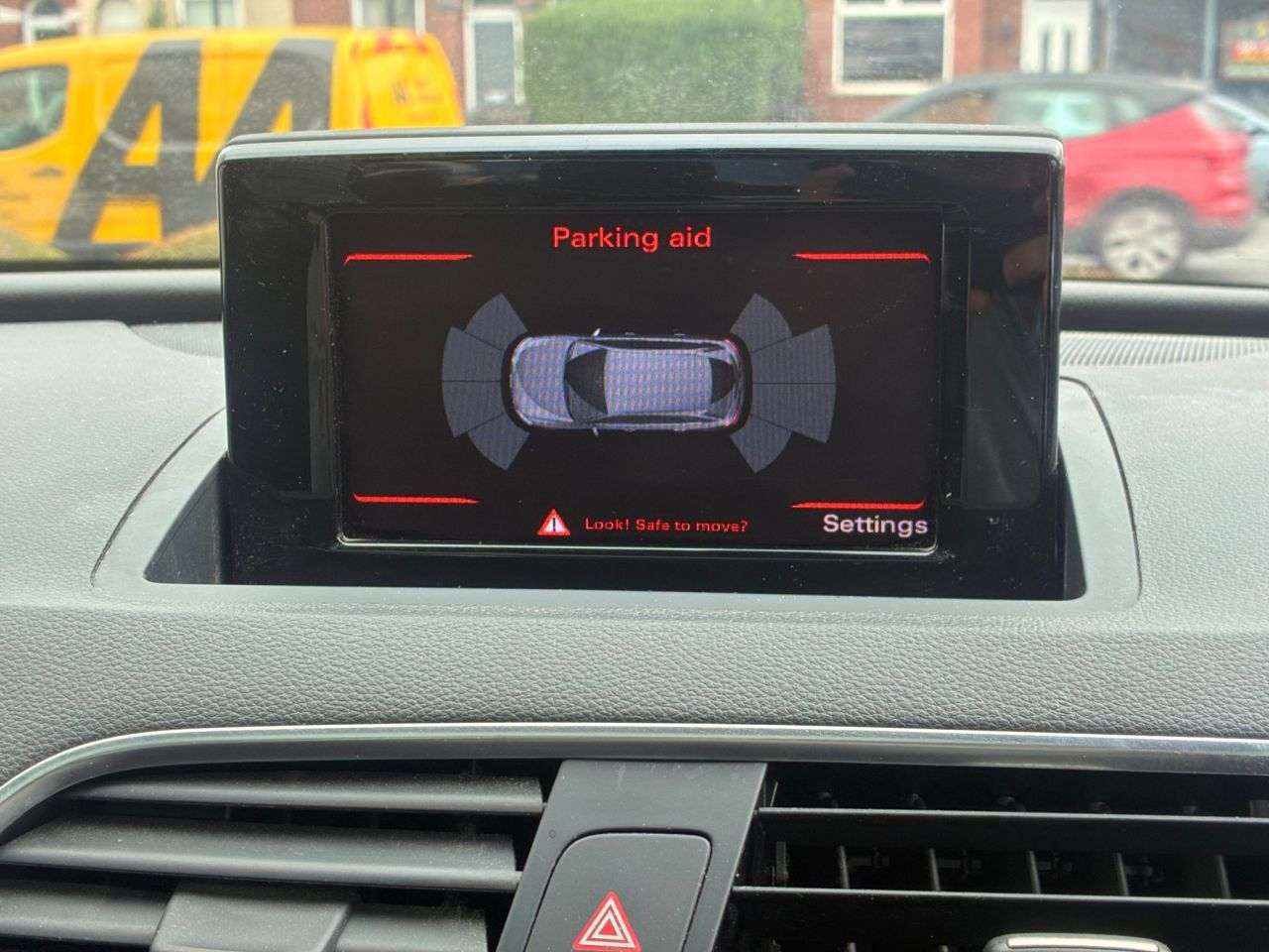 2014 AUDI Q3 2014 AUDI Q3