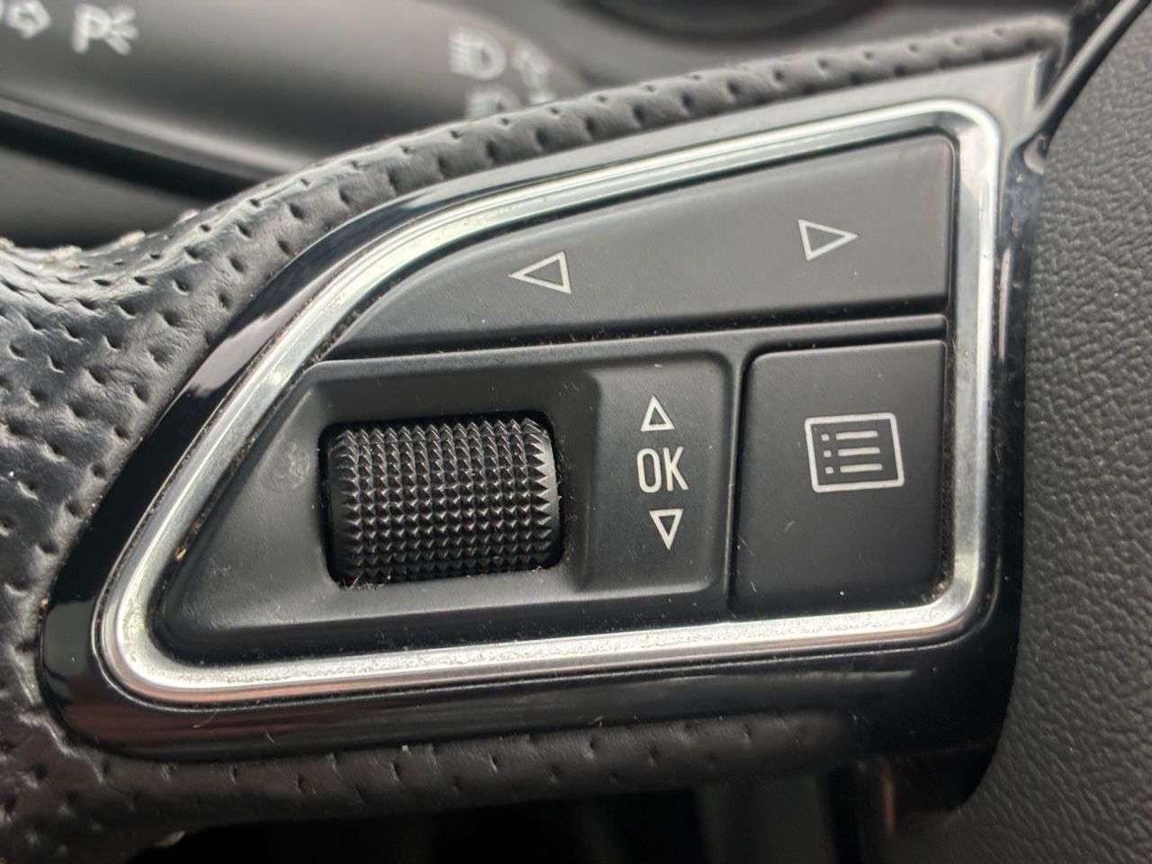 2014 AUDI Q3 2014 AUDI Q3