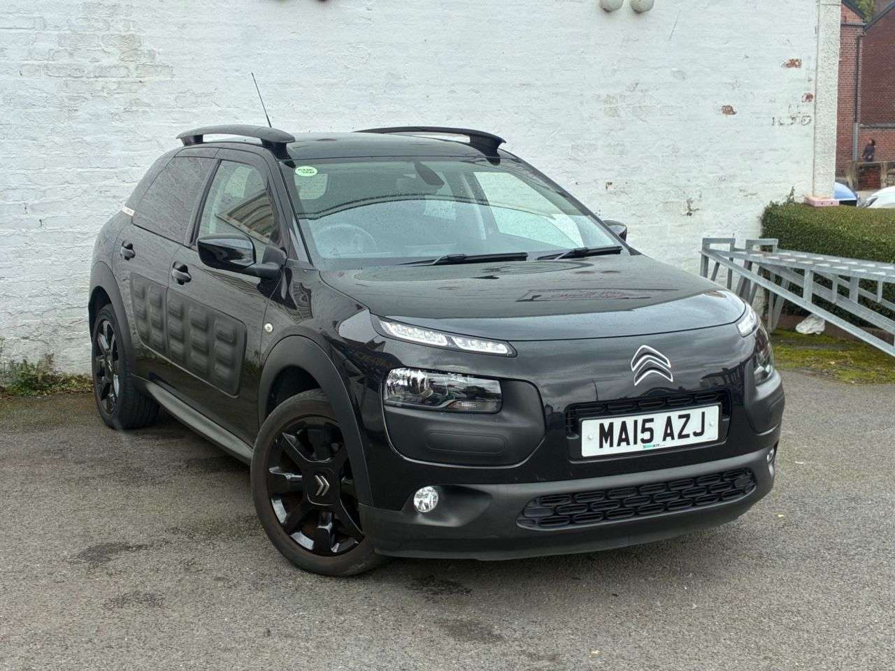 A 2015 CITROEN C4 CACTUS 1.6 e-HDi Flair Hatchback 5dr Diesel ETG6 Euro 5 (s/s) (92 ps) MOBILITY SCO A 2015 CITROEN C4 CACTUS 1.6 e-HDi Flair Hatchback 5dr Diesel ETG6 Euro 5 (s/s) (92 ps) MOBILITY SCO
