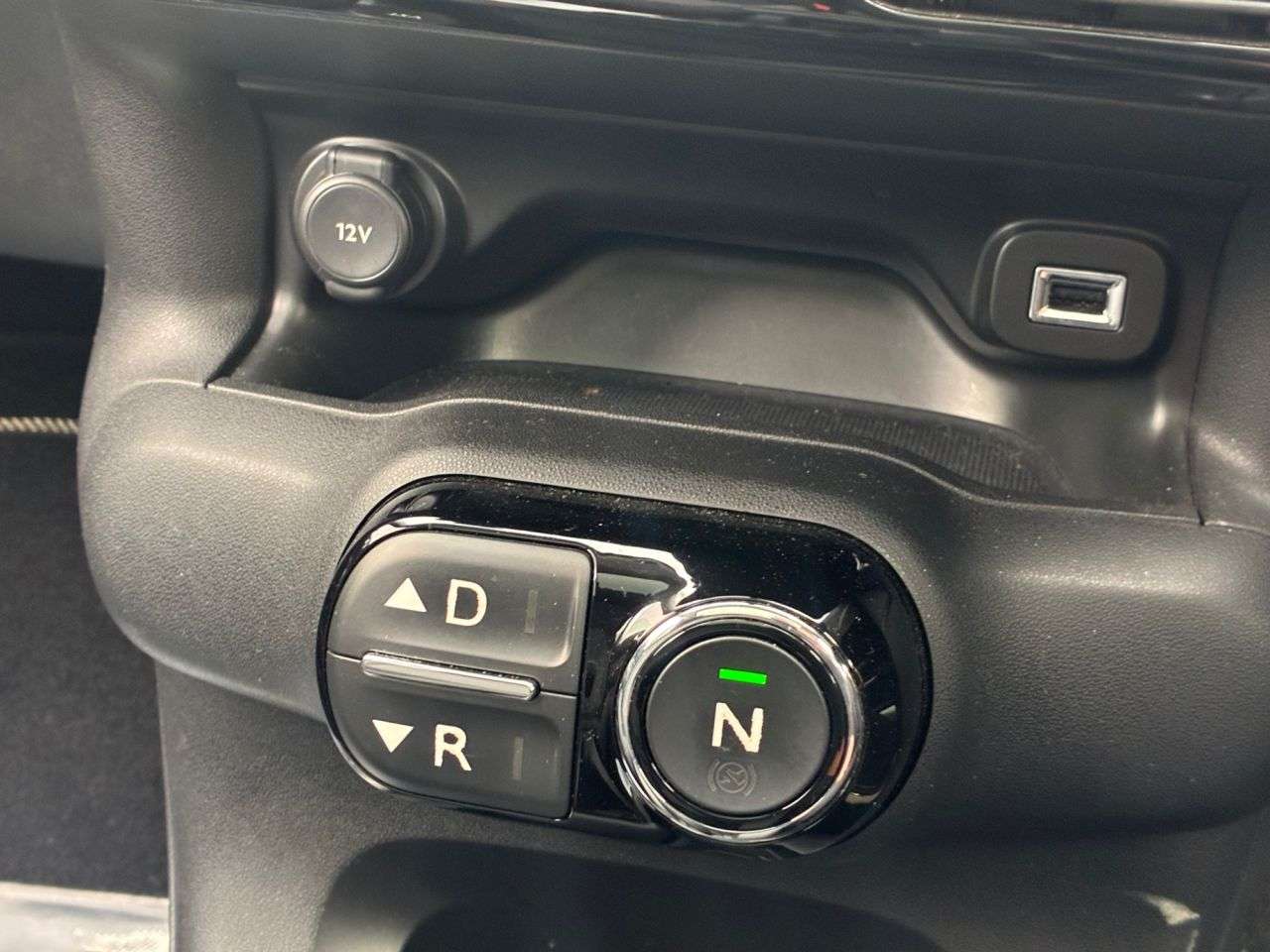 2015 CITROEN C4 CACTUS 2015 CITROEN C4 CACTUS