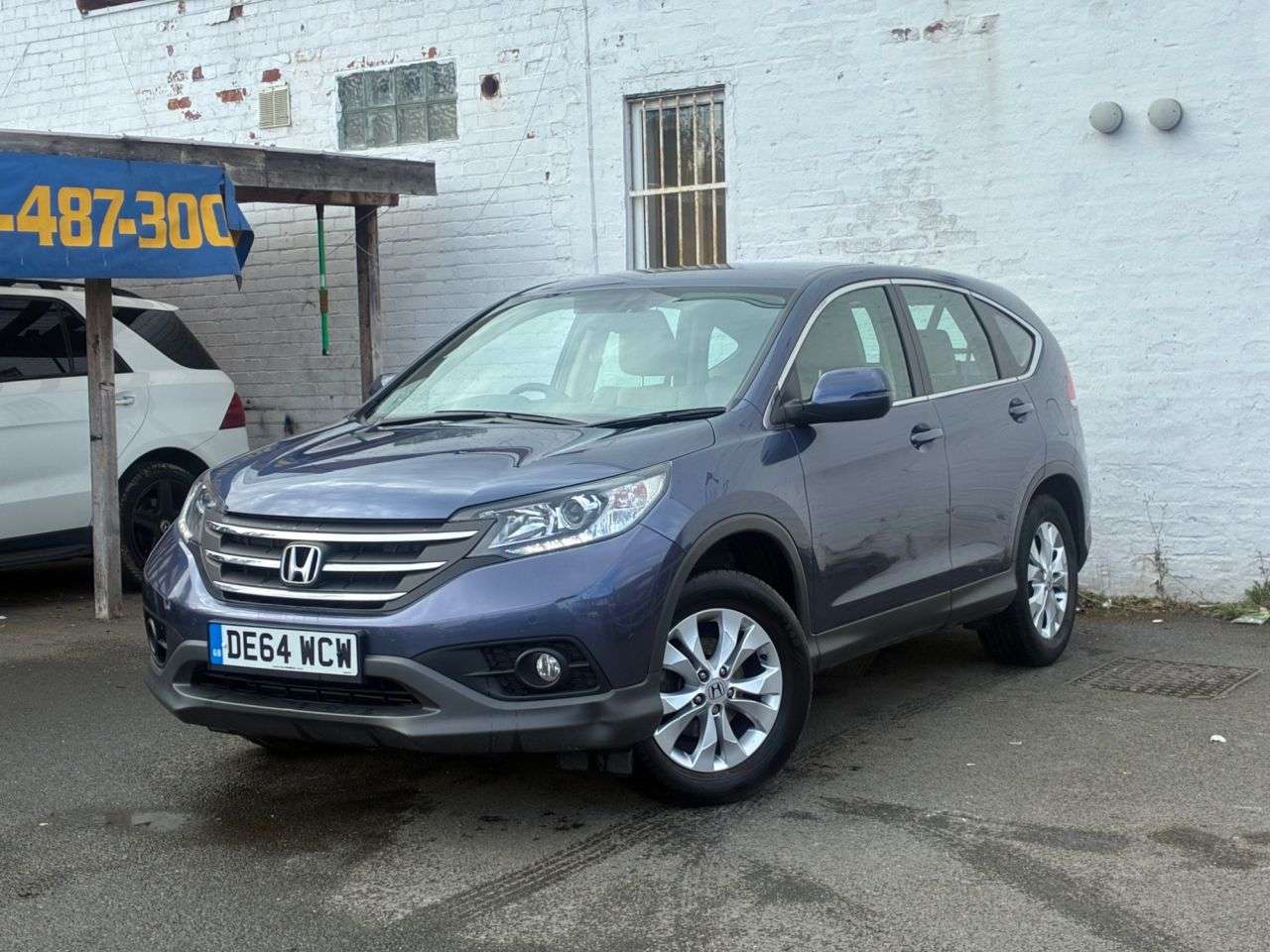 A 2014 HONDA CR-V 2.0 i-VTEC SE SUV 5dr Petrol Auto 4WD Euro 5 (155 ps) ONE OWNER FROM NEW A 2014 HONDA CR-V 2.0 i-VTEC SE SUV 5dr Petrol Auto 4WD Euro 5 (155 ps) ONE OWNER FROM NEW
