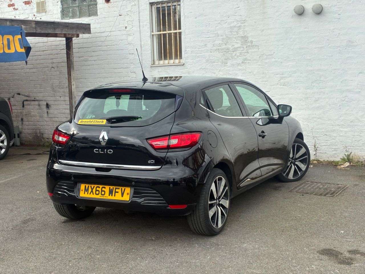 2016 RENAULT CLIO 2016 RENAULT CLIO
