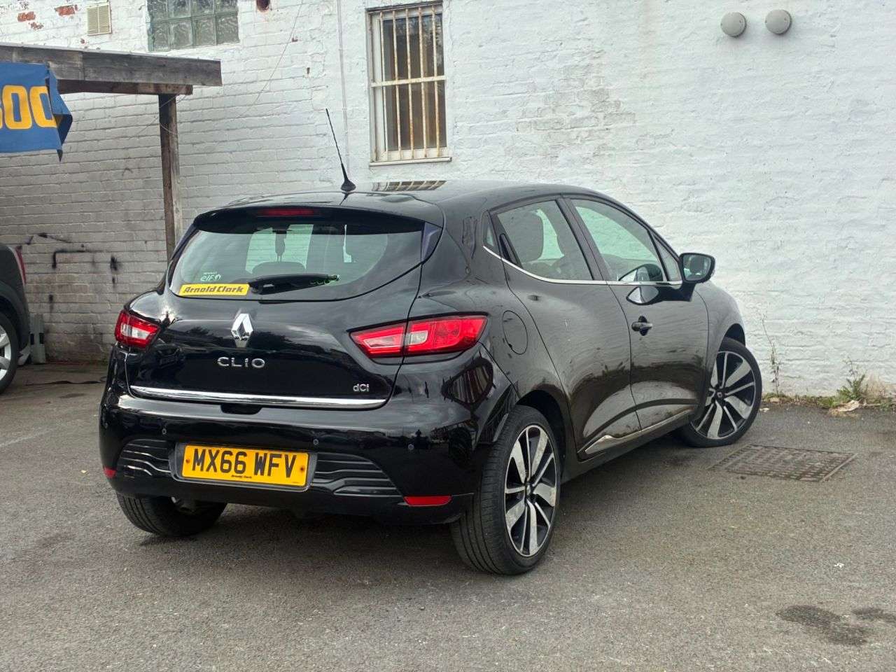 2016 RENAULT CLIO 2016 RENAULT CLIO